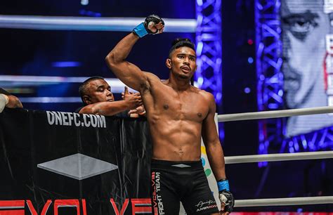 amir khan singapore|8 Knockout Facts About Amir Khan .